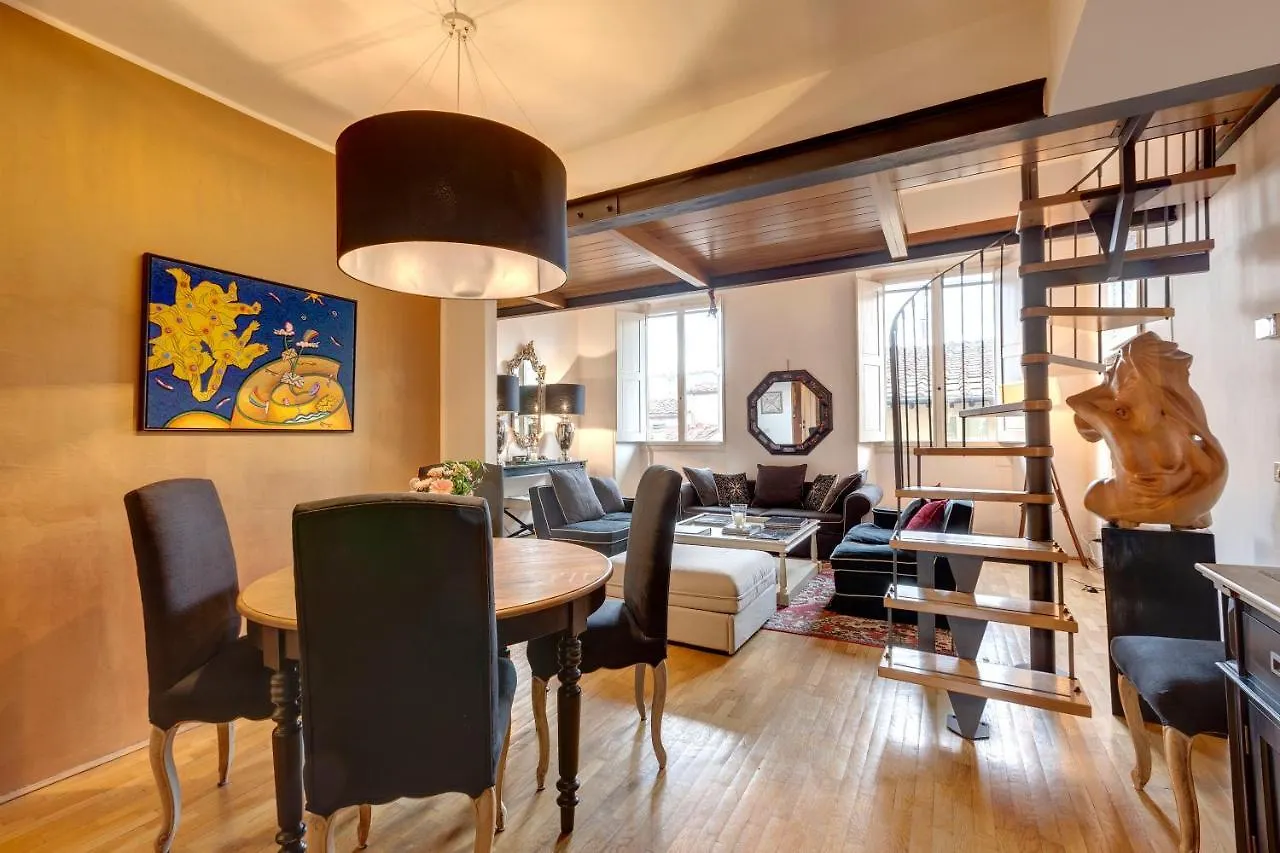Casper Apartment By Mamo Firenze