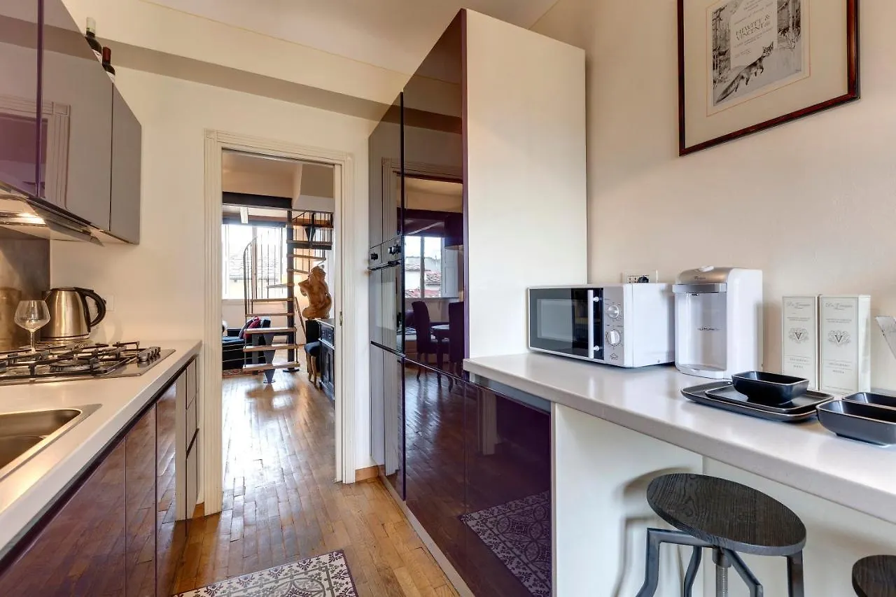 Casper Apartment By Mamo Firenze