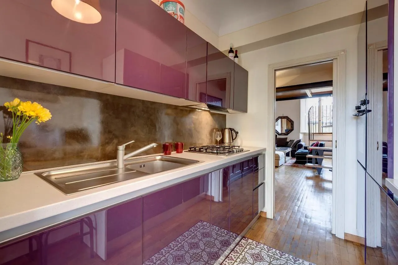 Casper Apartment By Mamo Florence