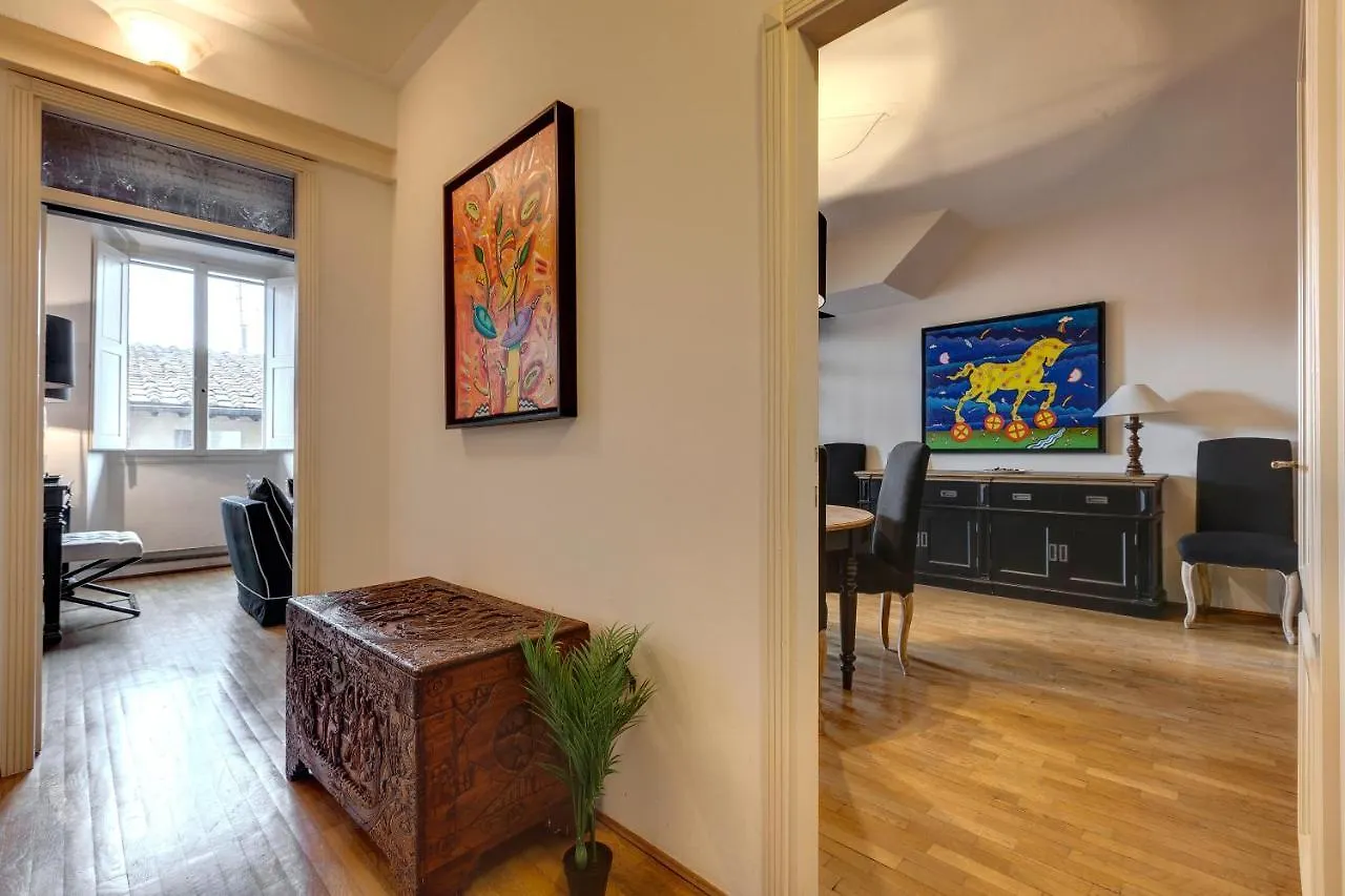 Casper Apartment By Mamo Firenze