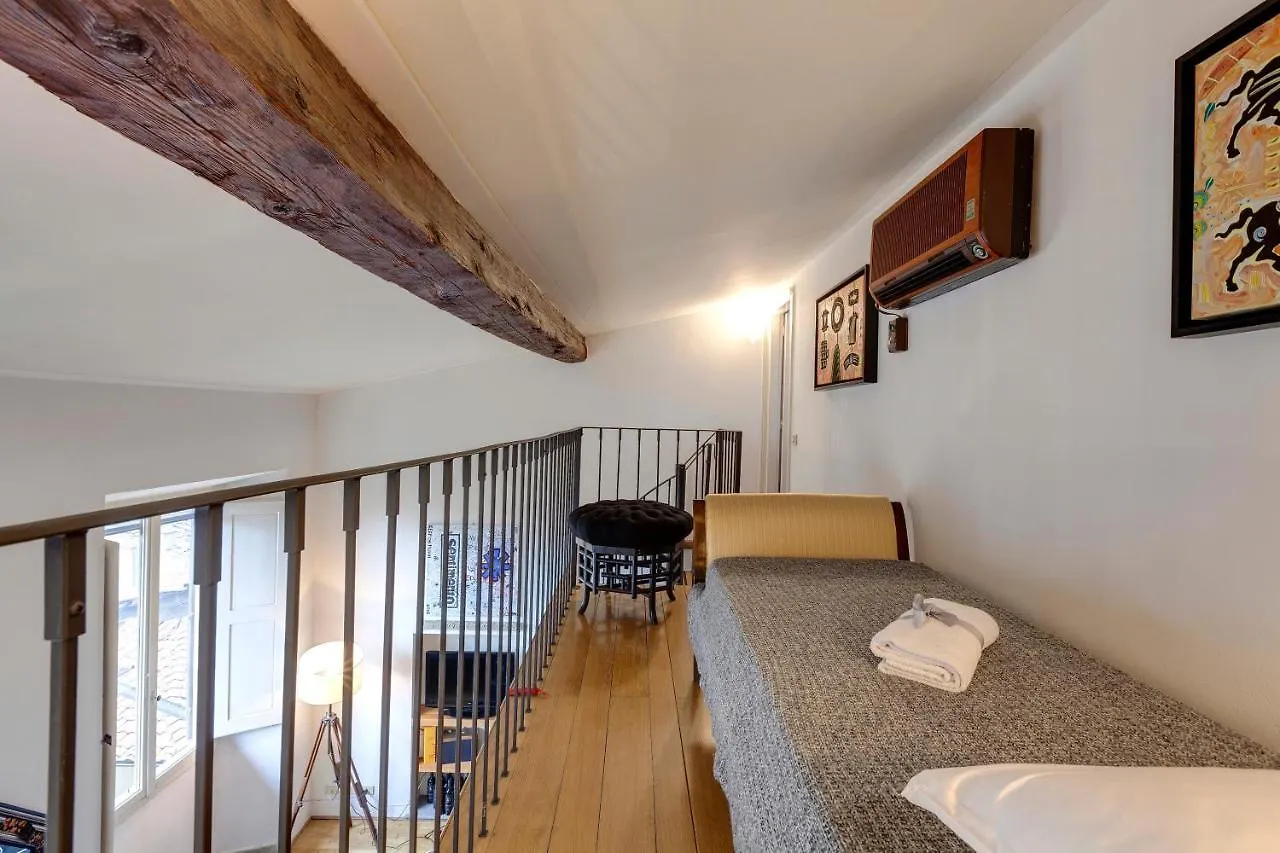Casper Apartment By Mamo Firenze