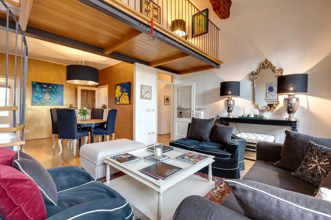 Casper Apartment By Mamo Florence 0*,