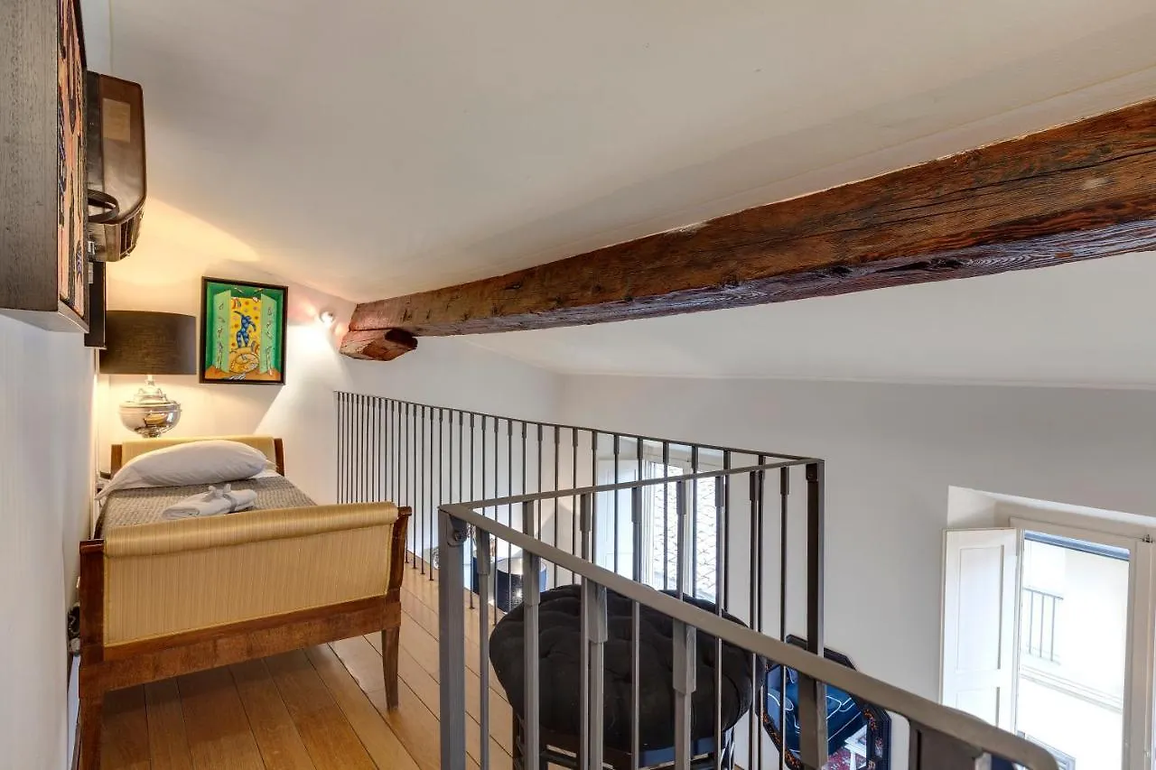 Casper Apartment By Mamo Firenze